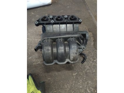 Sací potrubí 03E 129 711 D 03E129711D