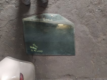 Prave zadní sklo VW golf 5 combi