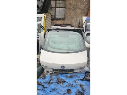 Víko kufru Škoda Octavia 3 sedan