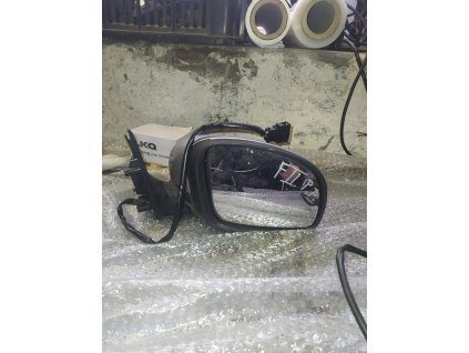 Prave přední zrcátko fabia 2