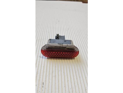 Osvětlení dveří VW Golf 4