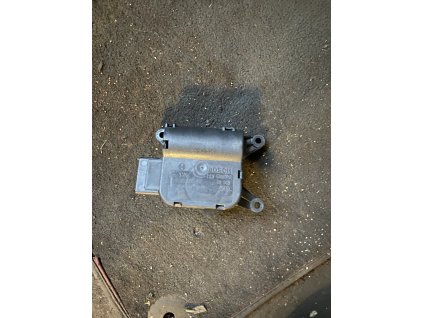 Servomotor klapky topení 0 132 801 357 0132801357