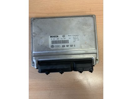 Řídící jednotka motoru 8D0 907 557 S, 8D0907557S