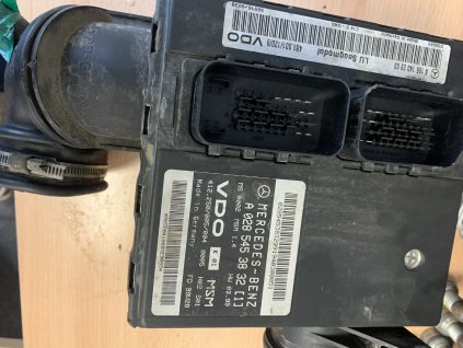 Řídící jednotka váhy vzduchu A 028 545 38 32, 0285453832