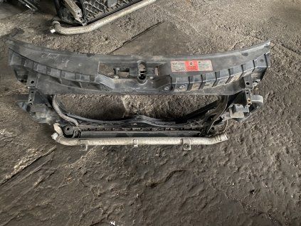 Chladičova stěna Audi A6 C6