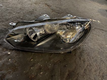 Přední světlo levé VW Golf VI