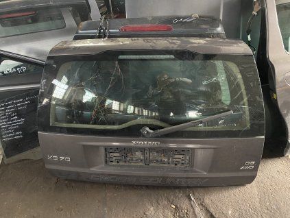 Páté dveře Volvo XC70 combi