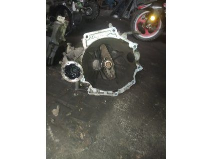 Převodovka 1.6mpi octavia 2  FVH
