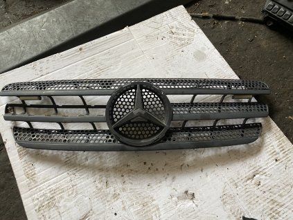 Přední maska Mercedes Benz Sprinter