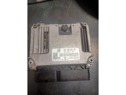 Řídící jednotka motoru 036 906 021 DP 036906021DP 0 281 012 742 0281012742