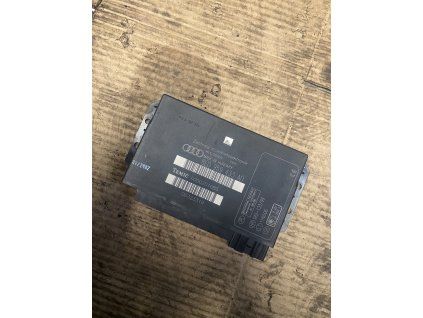 Komfortní jednotka Audi 8E0 959 433 D 8E0959433D