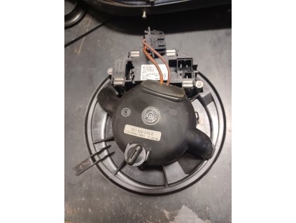 Ventilátor topení passat b6 3C1 820 015E 3C1820015E