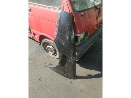 Levý přední blatník VW Golf 4