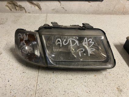 Přední světlo práve Audi A3 B5