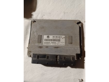 Řídící jednotka motoru 06A 906 033 K 06A906033K