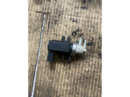 Elektromagnetický ventil 1J0 906 627 A 1J0906627A