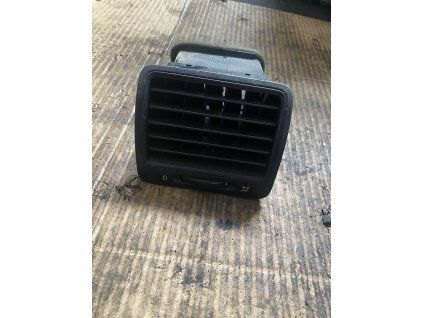 Průduch ventilace VW Golf V 1K0 819 709 1K0819709