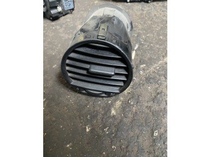 Průduch ventilace VW Caddy 2K0 819 703 B 2K0819703B