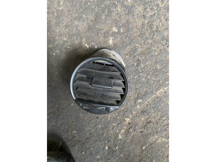 Průduch ventilace VW Caddy 2K0 819 703 B 2K0819703B