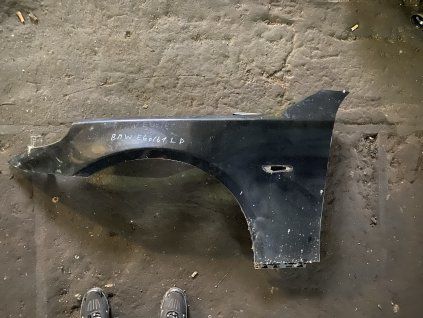 Blatník levý přední BMW E60 E61