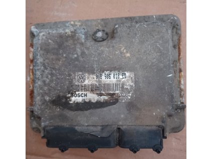 Řídící jednotka motoru 0 281 001 915  0281001915