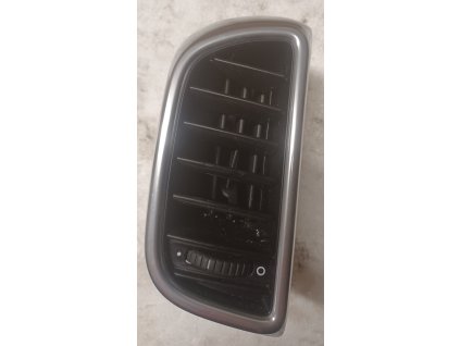 průduch ventilace Porsche Cayenne levý zadní  7P5 819 203 7P5819203