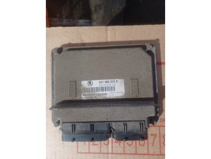 Řídící jednotka motoru 047 906 033 B 047906033B