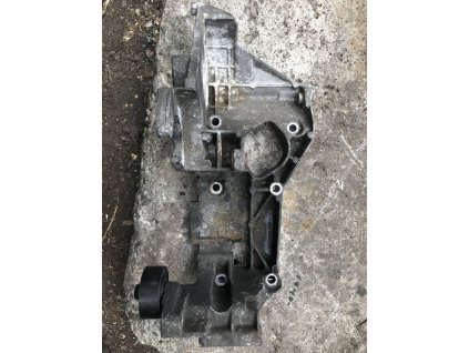 671BDE35 B9F9 4A30 9626 AFC21A627BCD