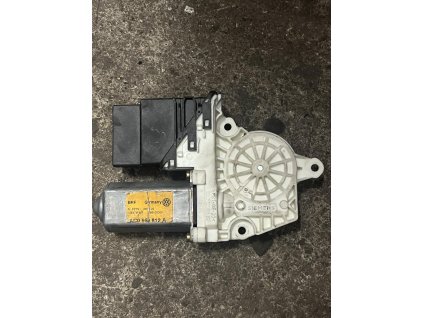 Motorek stahování oken pravý zadní 1C0 959 812 A,1C0959812A