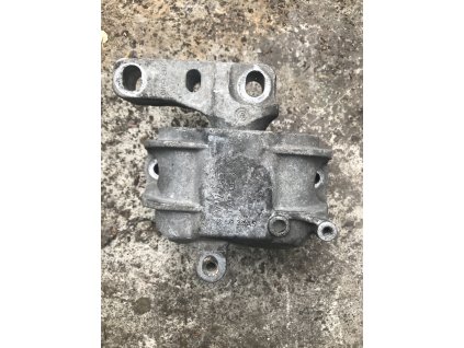 AC739F40 82EE 4E3C A58F CEC1707D5A00