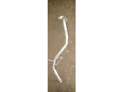 Trubka klimatizace  Audi A8 D4 4.2TDI 957 121 073 K 957121073K