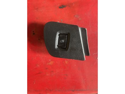Krytka spínače pravá 1U1 867 186 C,1U1867186C