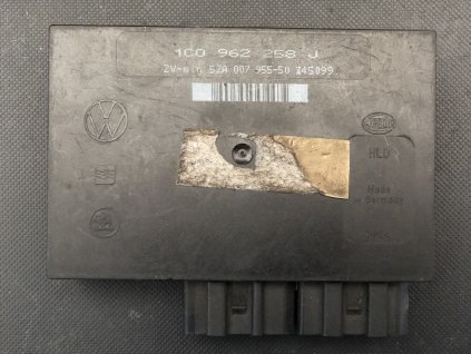 1C0962258J