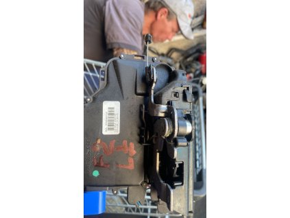 Vnitřní zámek dveří Fabia levý zadní 6Y0839015A  Vnitřní zámek dveří Fabia levý zadní 6Y0 839 015 A