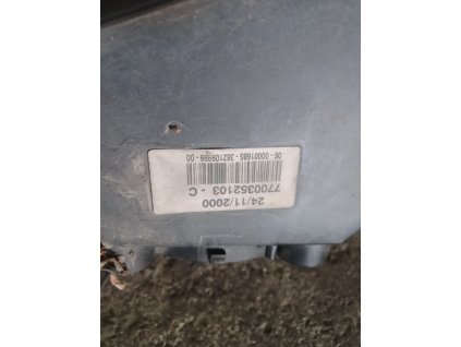 Světlo  Opel Movano Renault Master levé přední 7700352103 C Světlo Opel Movano Renault Master levé přední 770 035 21 03 C