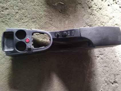 Středový tunel panel konzola loketní opěrka l Seat Altea 5 P0 863 251 C Středový panel tunel konzola loketní opěrka Seat Altea 5P0863241C