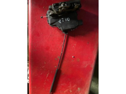 Levý přední zámek centrálního zamykání Škoda Octavia 1 Seat Toledo Leon Audi A3 VW Golf 4