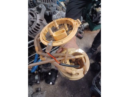podavaci Čerpadlo Q7 touareg cayenne 3.0 tdi 7L0 919 679 F 7L0919679F