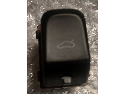 Spínač otevírání kufru a5 8K0 959 831 8K0959831