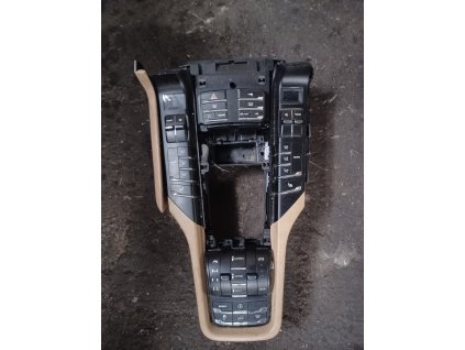 Středový panel spínačů  Porsche Cayenne  7P5 864 785 A 7P5864785A