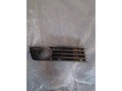 Krytka nárazníku 8L0 807 882 8L0807882