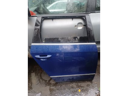 Dveře zadní pravé VW Passat b6