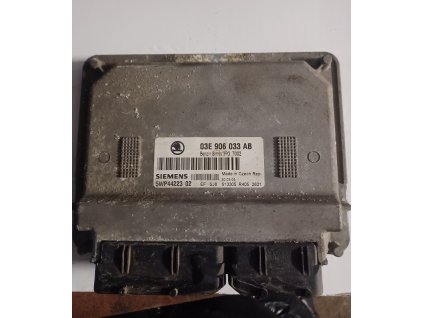 Řídící jednotka motoru 03E 906 033 AB 03E906033AB