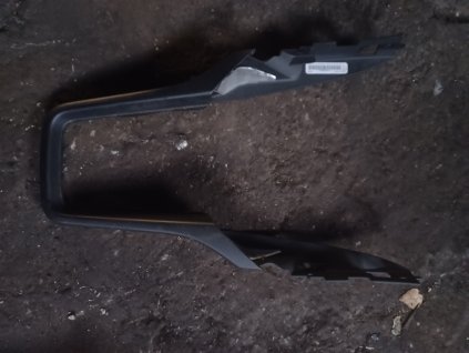 Plastový díl Porsche Cayenne