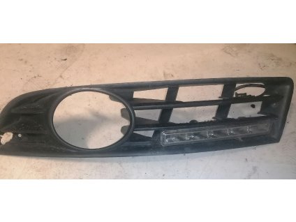 Mřížka Narazniku leva VW TOURAN 3C0 853 665 A 3C0853665A