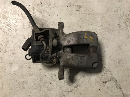 81B536AD 171F 4D53 8B83 C1727C1DA451