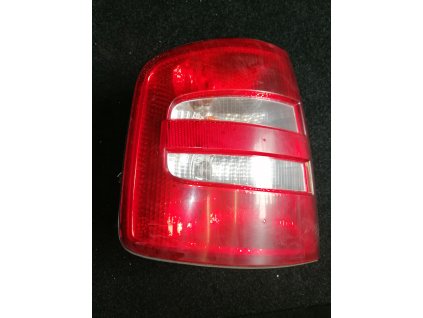 Zadní světlo leve  škoda Fabia 1 combi 6Y9 945 095 B 6Y9945095B