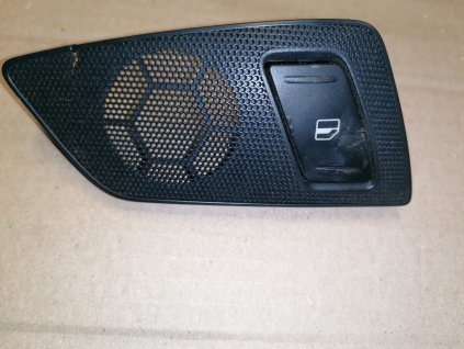 Spínač okna zadních dveří škoda octavia 2 1Z0 868 160 A 1Z0868160A