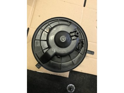 29708414 4C20 424F B0D5 ED79A731545D