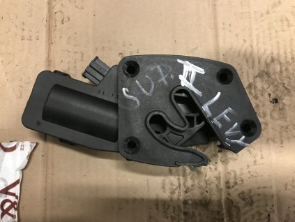 E467658B 8DE3 4E79 990C 0012830BFC18